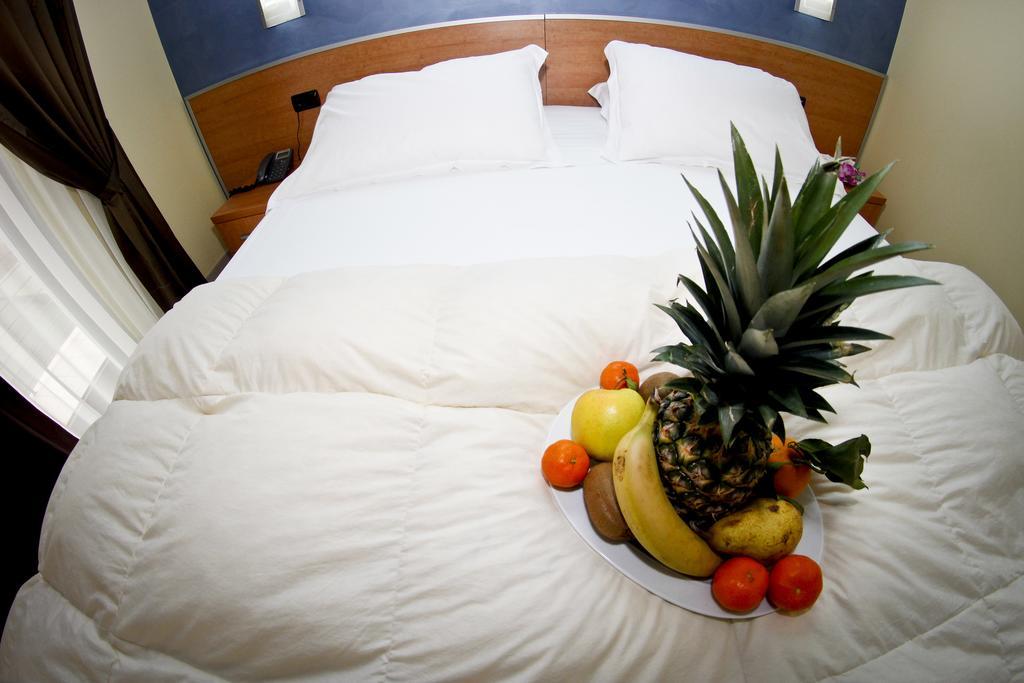Best Western Hotel Class Lamezia Lamezia Terme Room photo
