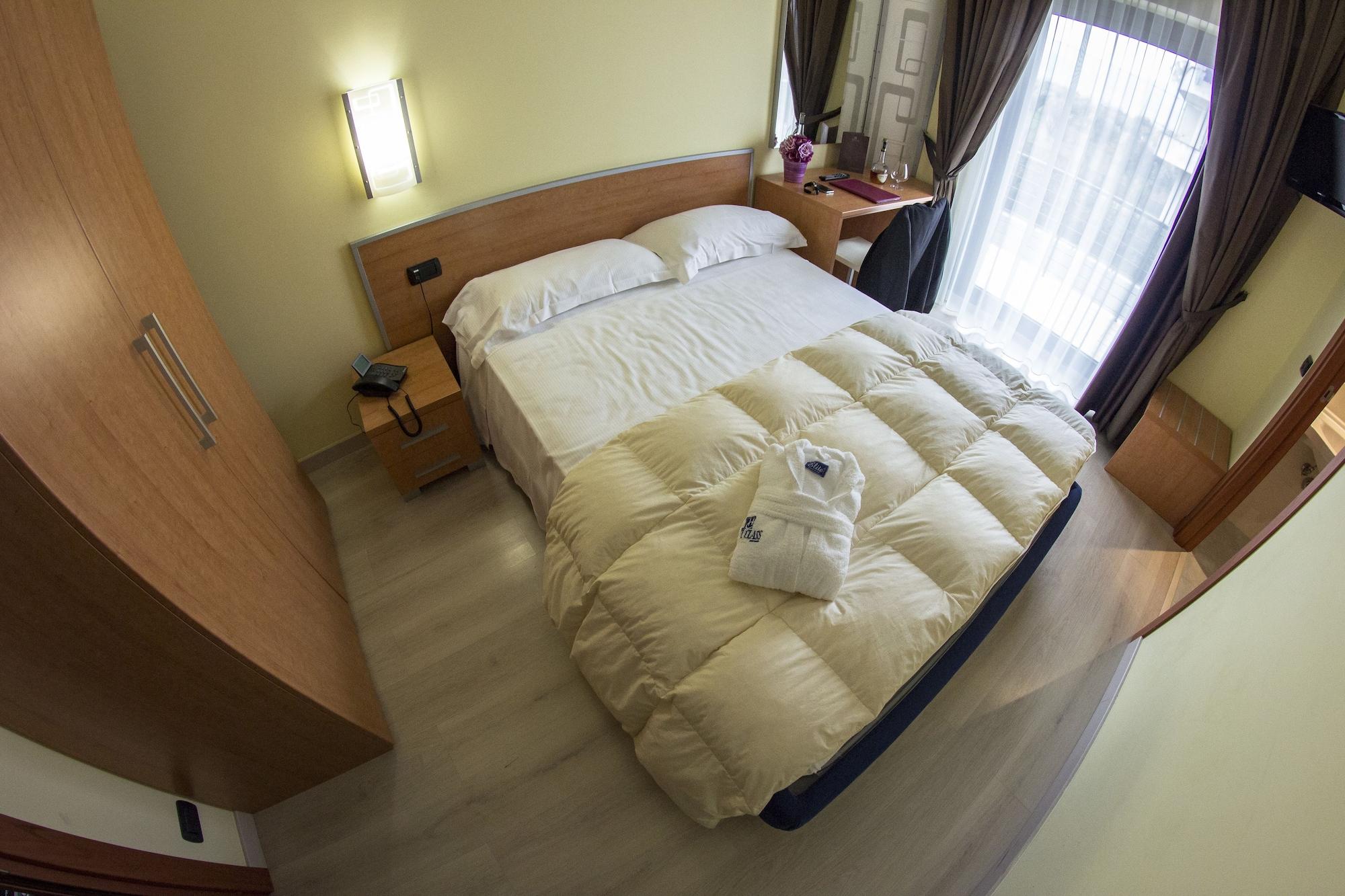 Best Western Hotel Class Lamezia Lamezia Terme Exterior photo
